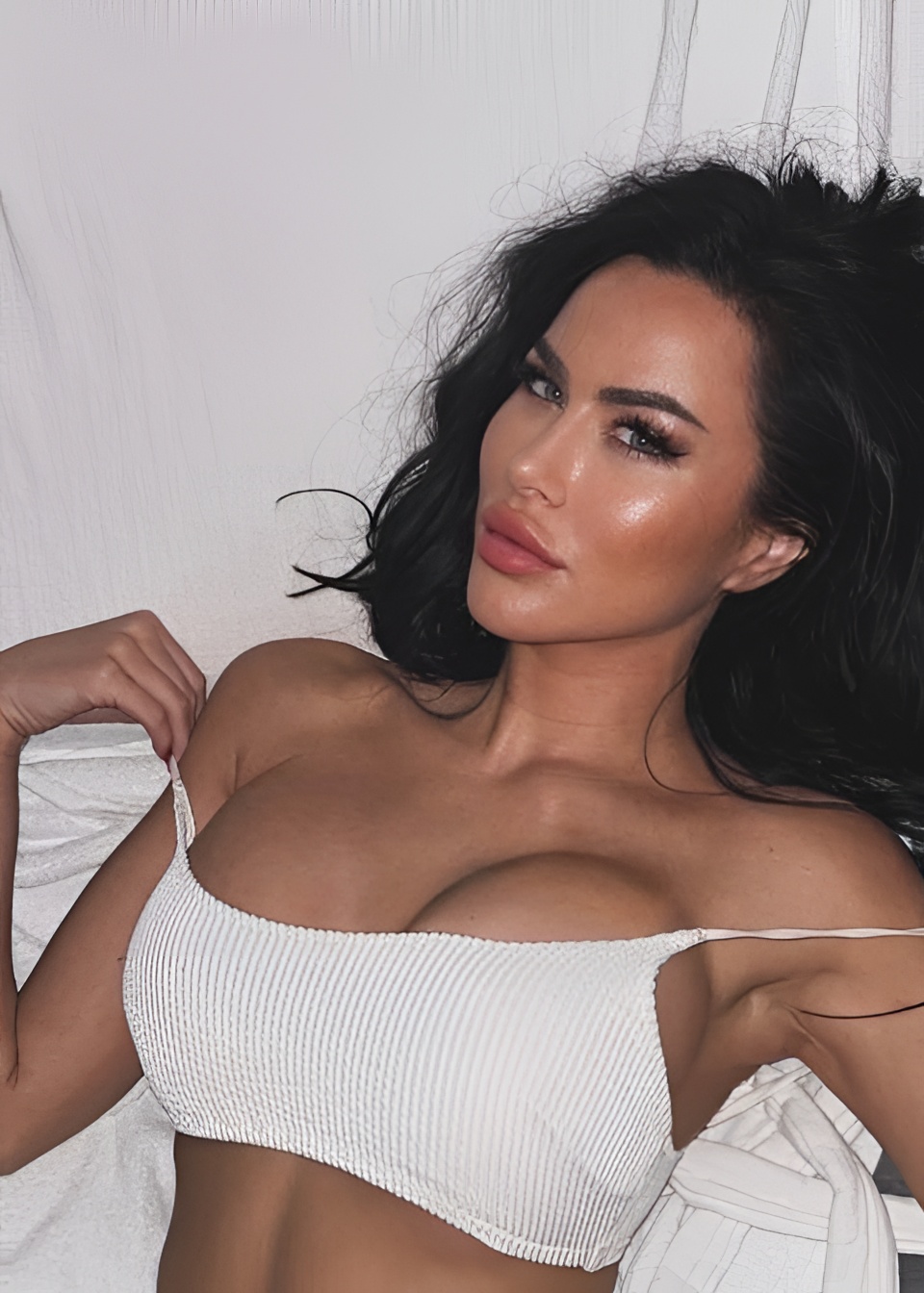 АВРОРА ТОП привлекательная девушка из Перми цена от 18000 руб